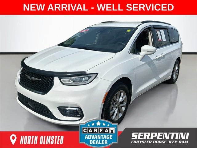 2022 Chrysler Pacifica Touring L