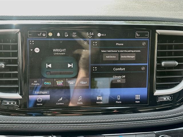 2022 Chrysler Pacifica Touring L