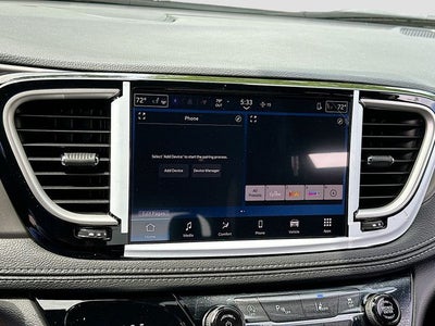 2027 Chrysler Pacifica Select
