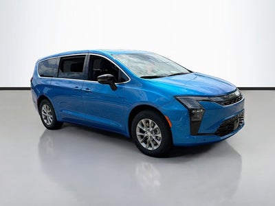 2027 Chrysler Pacifica Select