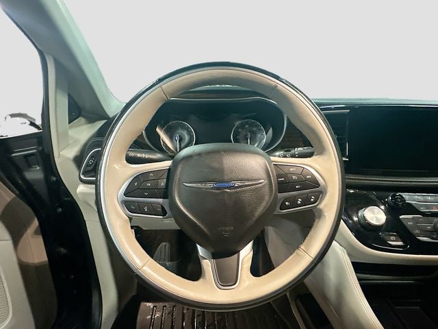 2021 Chrysler Pacifica Limited HEATED/COOLED SEATS