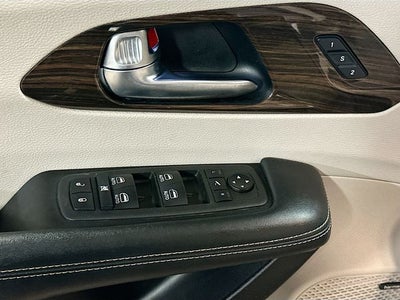 2021 Chrysler Pacifica Limited HEATED/COOLED SEATS