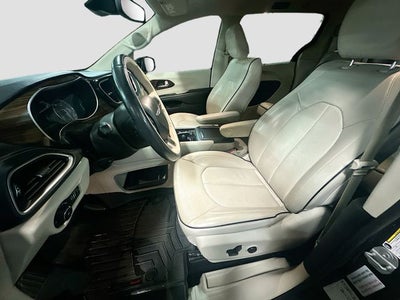 2021 Chrysler Pacifica Limited HEATED/COOLED SEATS