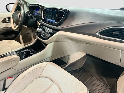 2021 Chrysler Pacifica Limited HEATED/COOLED SEATS