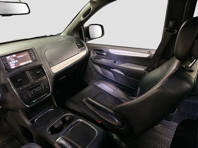 2016 Dodge Grand Caravan R/T REAR ENTERTAINMET - HEATED SEATS