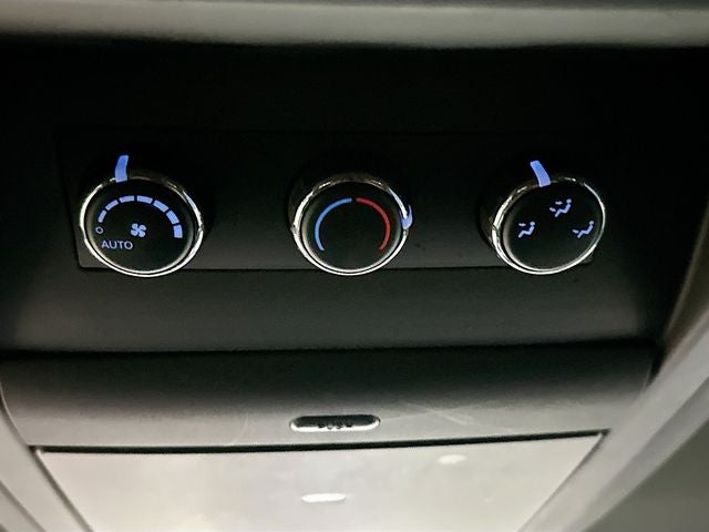 2016 Dodge Grand Caravan R/T REAR ENTERTAINMET - HEATED SEATS