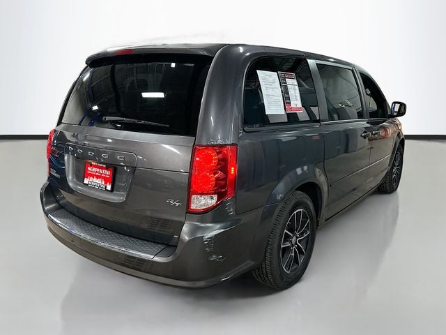 2016 Dodge Grand Caravan R/T REAR ENTERTAINMET - HEATED SEATS