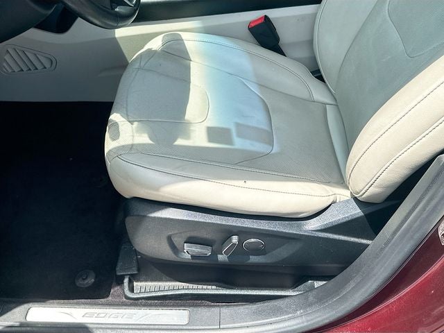 2017 Ford Edge Titanium PANO ROOF