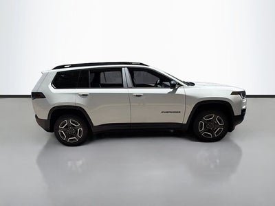 2026 Jeep Cherokee Laredo