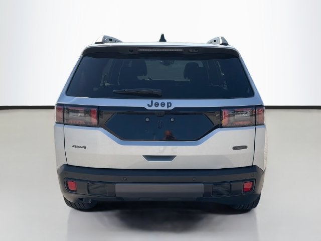 2026 Jeep Cherokee Overland