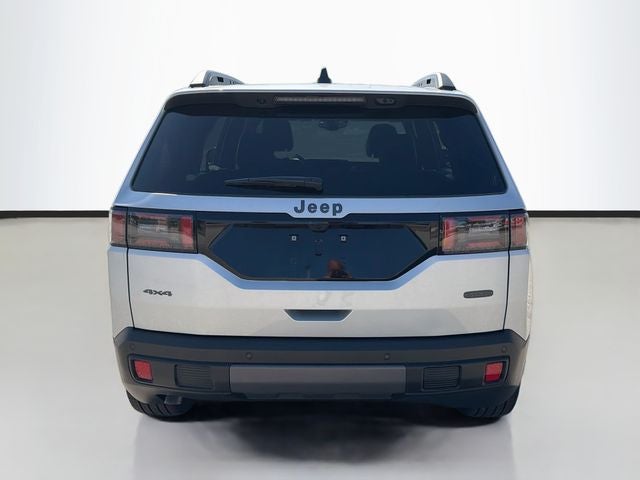 2026 Jeep Cherokee Overland