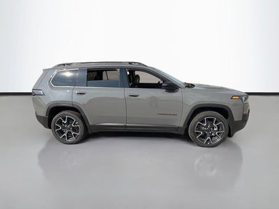 2026 Jeep Cherokee Overland