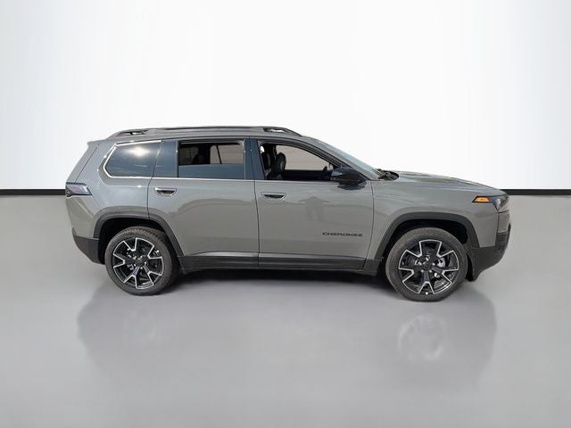 2026 Jeep Cherokee Overland
