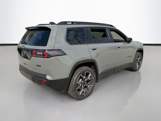 2026 Jeep Cherokee Overland
