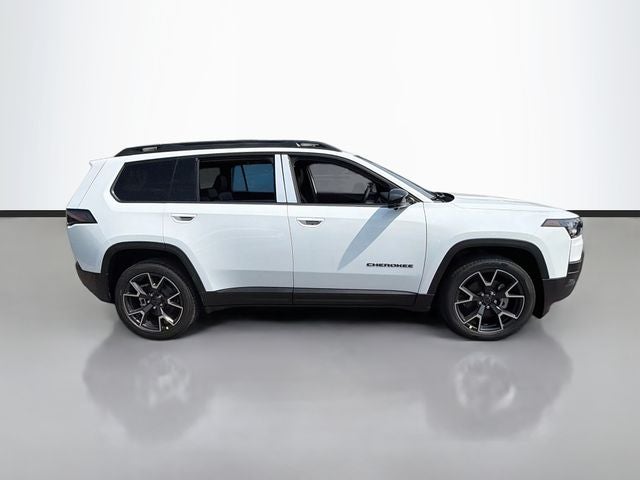 2026 Jeep Cherokee Overland