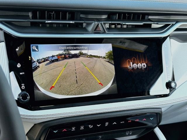 2026 Jeep Cherokee Overland