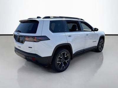 2026 Jeep Cherokee Overland