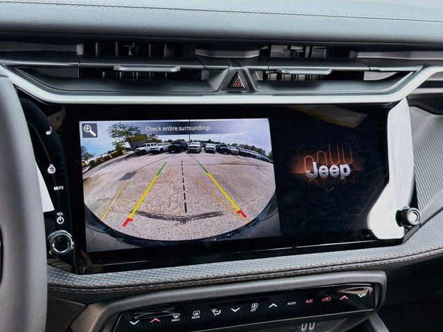 2026 Jeep Cherokee Overland