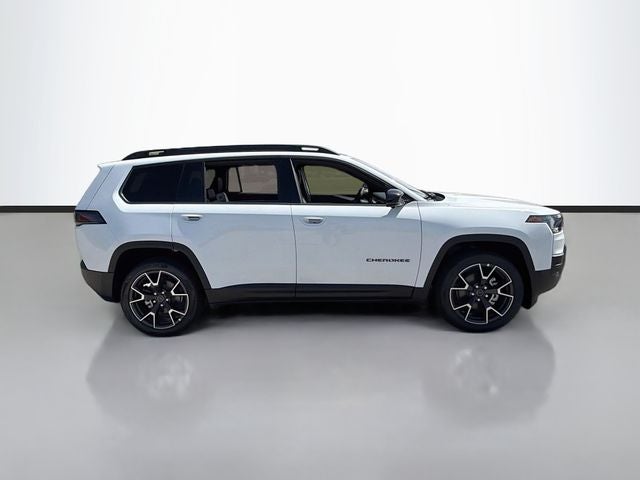 2026 Jeep Cherokee Overland