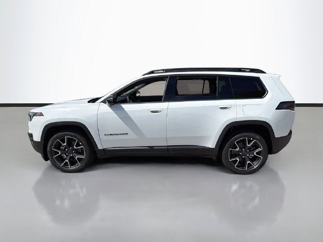 2026 Jeep Cherokee Overland
