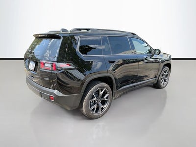 2026 Jeep Cherokee Overland