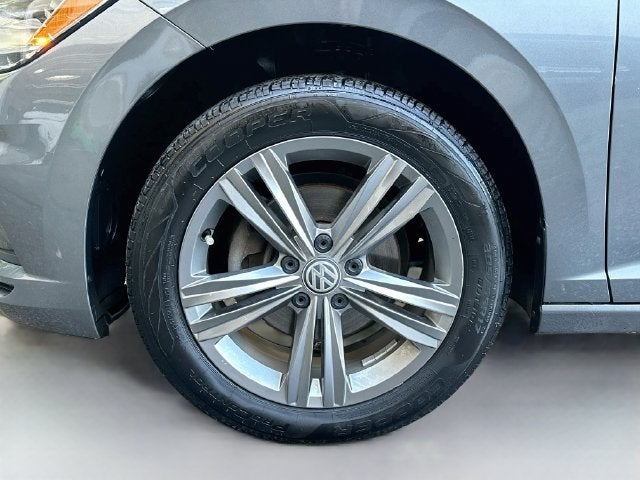 2019 Volkswagen Jetta R-Line