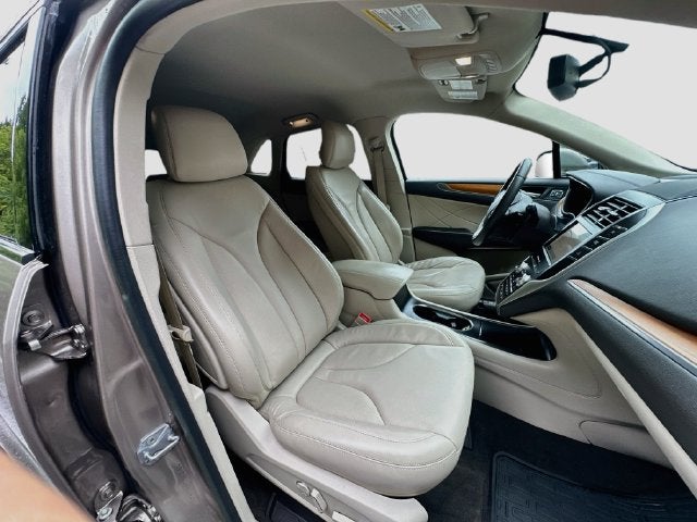 2019 Lincoln MKC Select