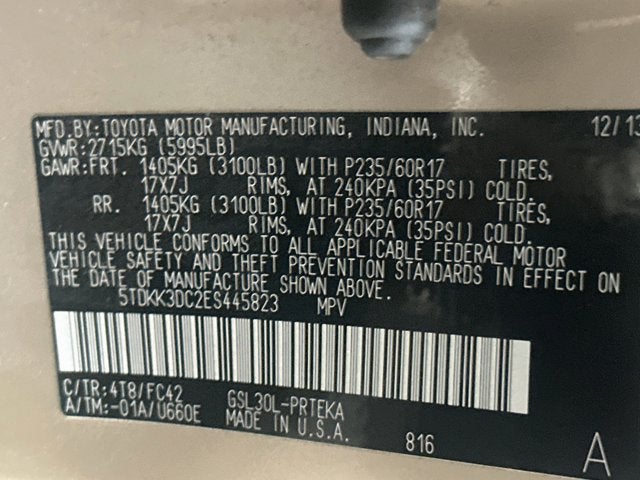 2014 Toyota Sienna LE 8 Passenger