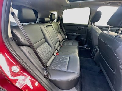 2024 Nissan Rogue Platinum