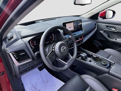 2024 Nissan Rogue Platinum