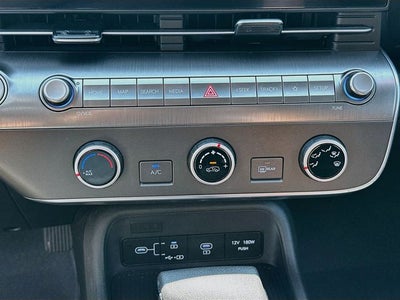 2024 Hyundai Kona SE