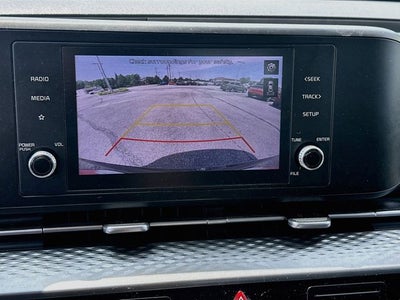 2022 Kia Carnival LX