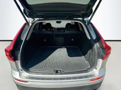 2018 Volvo XC60 T5 Momentum