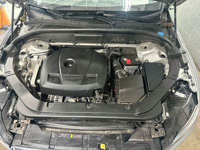 2018 Volvo XC60 T5 Momentum