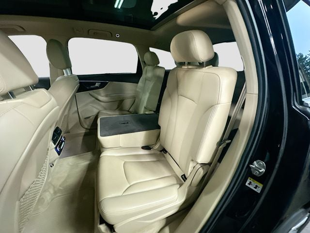 2019 Audi Q7 55 Premium Plus quattro
