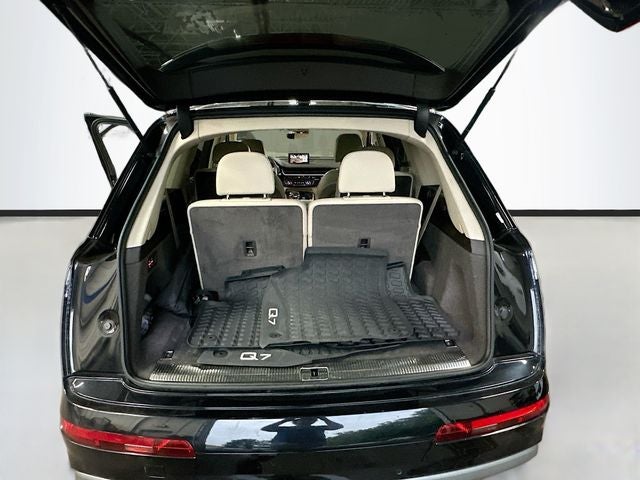 2019 Audi Q7 55 Premium Plus quattro