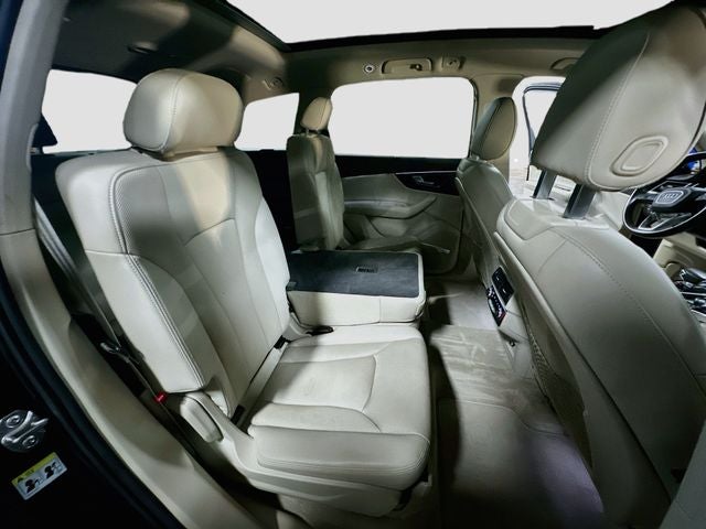 2019 Audi Q7 55 Premium Plus quattro