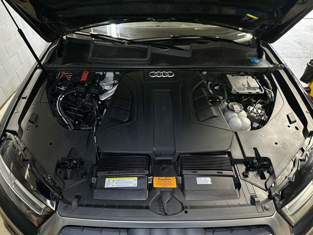 2019 Audi Q7 55 Premium Plus quattro
