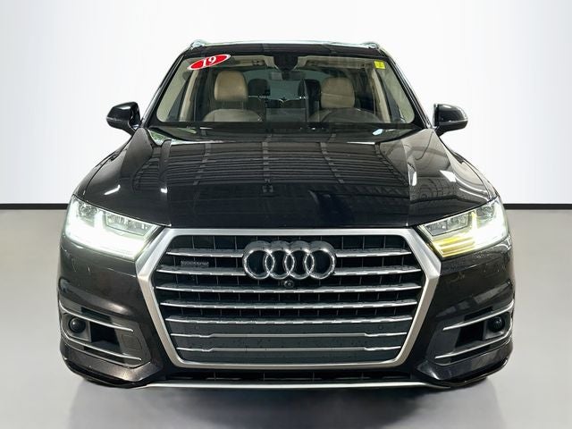2019 Audi Q7 55 Premium Plus quattro
