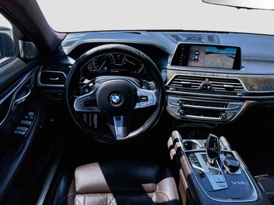 2018 BMW 7 Series M760i