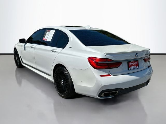 2018 BMW 7 Series M760i