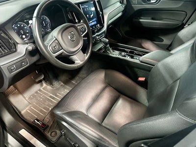 2019 Volvo XC60 T6 Momentum AWD