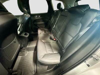 2019 Volvo XC60 T6 Momentum AWD