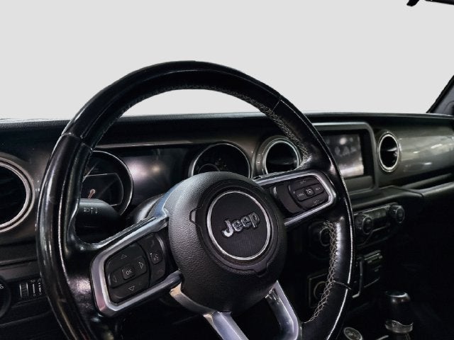 2020 Jeep Wrangler Unlimited Sahara W/ CLEAN CARFAX