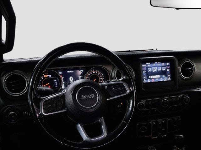 2020 Jeep Wrangler Unlimited Sahara W/ CLEAN CARFAX
