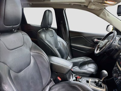 2015 Jeep Cherokee Limited CLEAN CARFAX!
