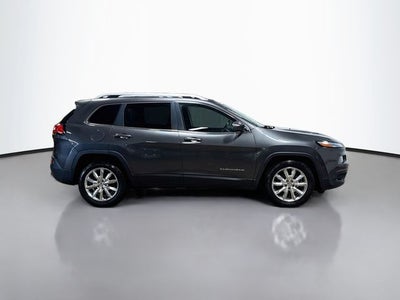 2015 Jeep Cherokee Limited CLEAN CARFAX!