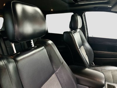 2019 Jeep Grand Cherokee Altitude W/ NAV + HTD SEATS