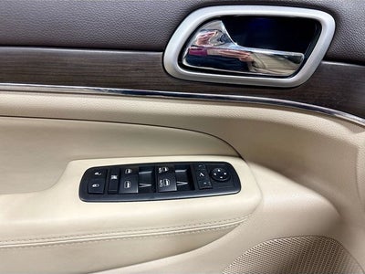 2018 Jeep Grand Cherokee Overland PANORAMIC ROOF!