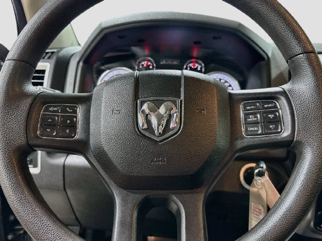 2020 RAM 1500 Classic Warlock W/ ONE OWNER!